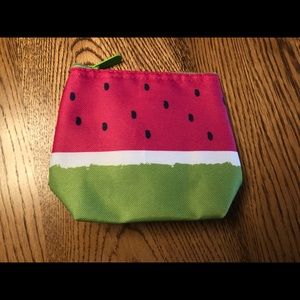 Thirty-one pouch